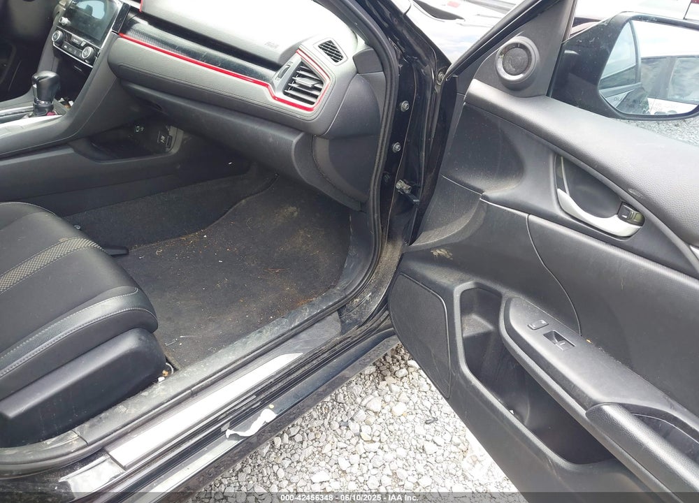 2019 HONDA CIVIC VIN: 2HGFC2F82KH503510