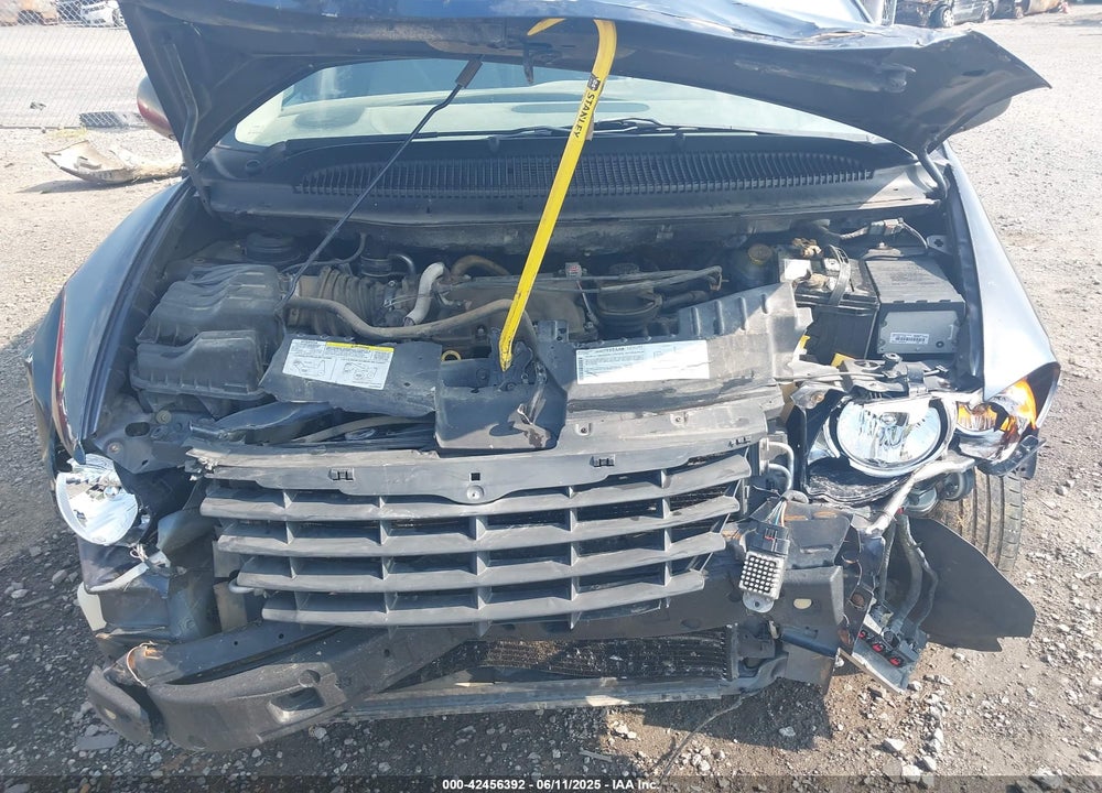 2007 CHRYSLER TOWN & COUNTRY VIN: 2A4GP44R87R285390