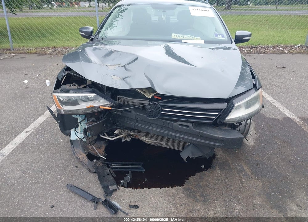 2013 VOLKSWAGEN JETTA VIN: 3VWDP7AJ0DM448896