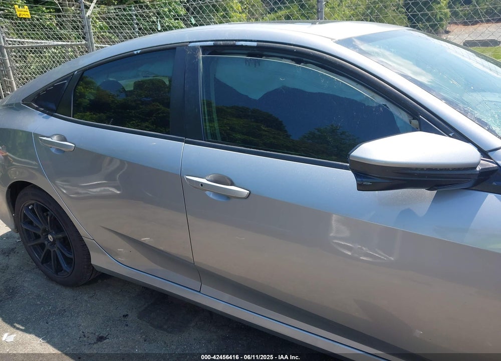 2018 HONDA CIVIC EX VIN: 2HGFC2F78JH551373