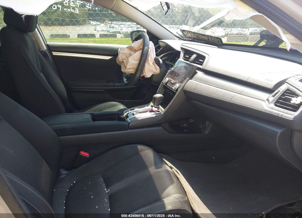 2018 HONDA CIVIC EX VIN: 2HGFC2F78JH551373