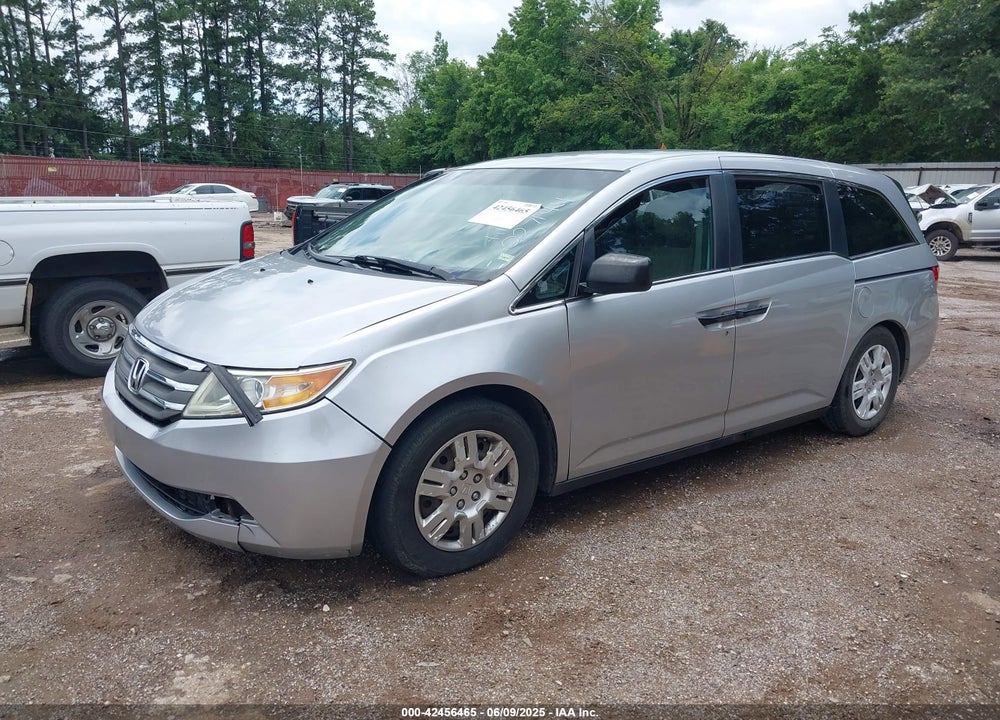 2011 HONDA ODYSSEY LX VIN: 5FNRL5H26BB027144