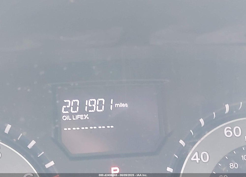 2011 HONDA ODYSSEY LX VIN: 5FNRL5H26BB027144