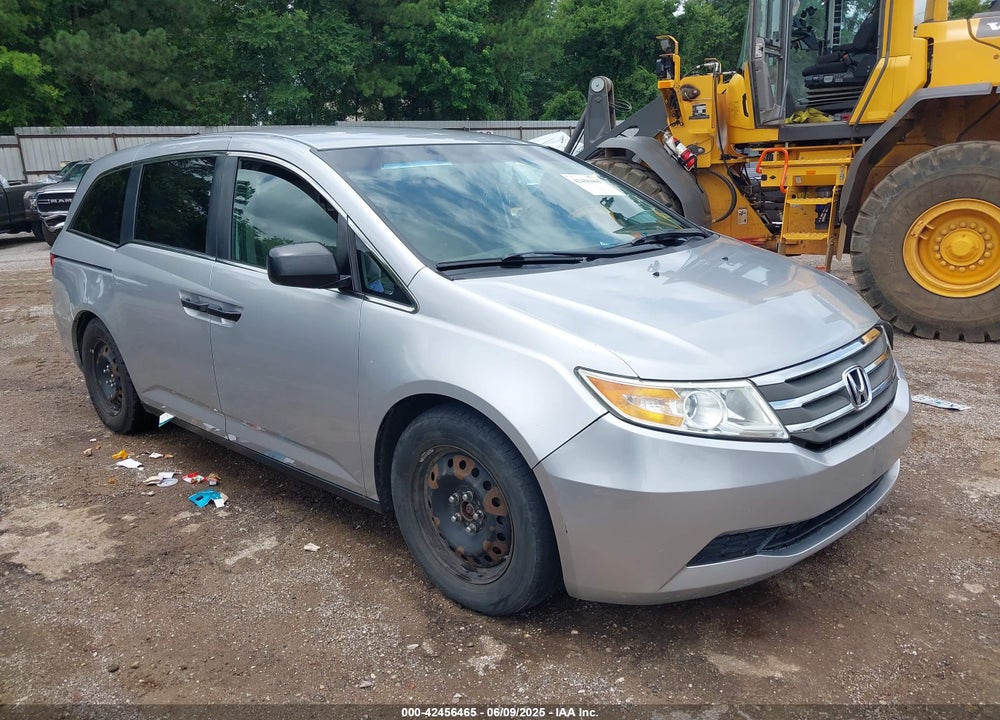 2011 HONDA ODYSSEY LX VIN: 5FNRL5H26BB027144
