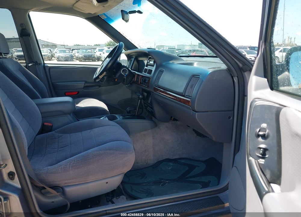 1996 JEEP GRAND CHEROKEE LAREDO VIN: 1J4EZ58S5TC149533
