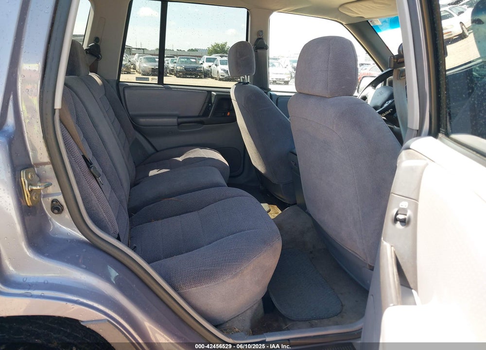 1996 JEEP GRAND CHEROKEE LAREDO VIN: 1J4EZ58S5TC149533