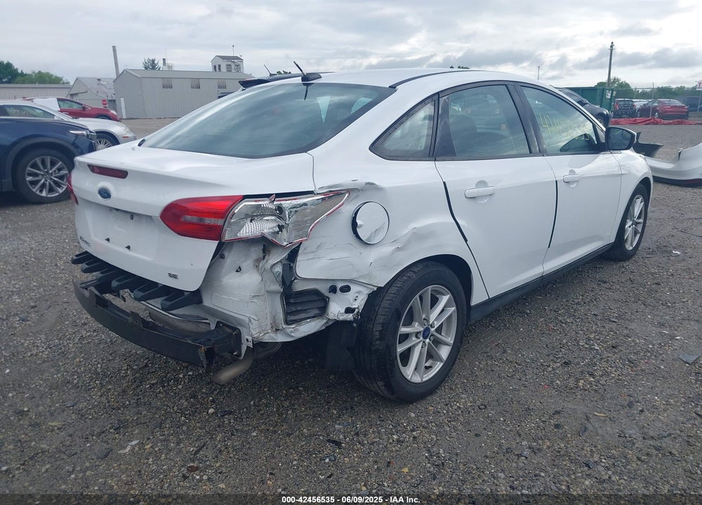 2017 FORD FOCUS SE VIN: 1FADP3F21HL322671