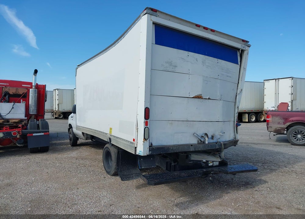 2015 FORD E-350 CUTAWAY VIN: 1FDWE3FL4FDA25947