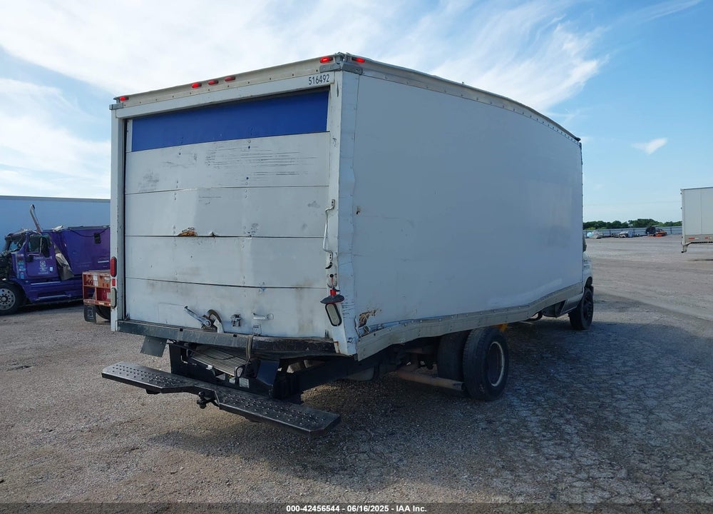 2015 FORD E-350 CUTAWAY VIN: 1FDWE3FL4FDA25947