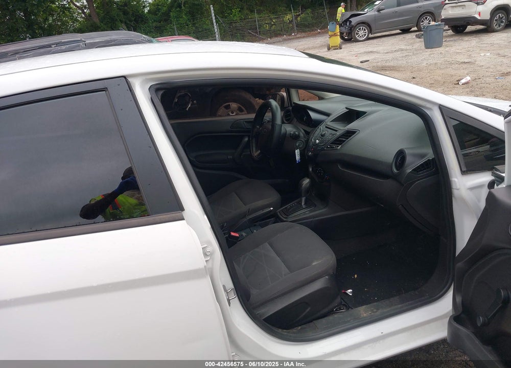 2014 FORD FIESTA VIN: 3FADP4TJ1EM191222