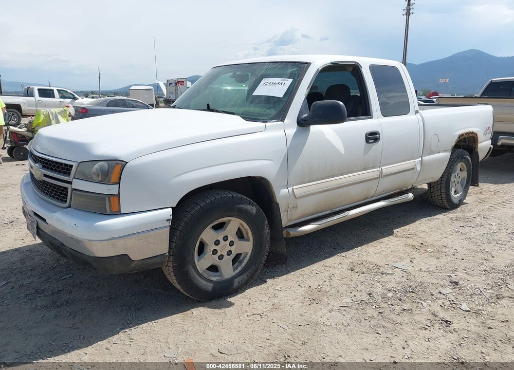 2006 CHEVROLET SILVERADO K1500 VIN: 2GCEK19B461283445