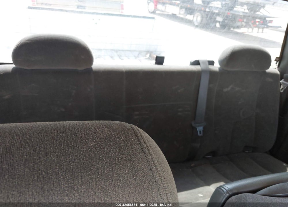 2006 CHEVROLET SILVERADO K1500 VIN: 2GCEK19B461283445