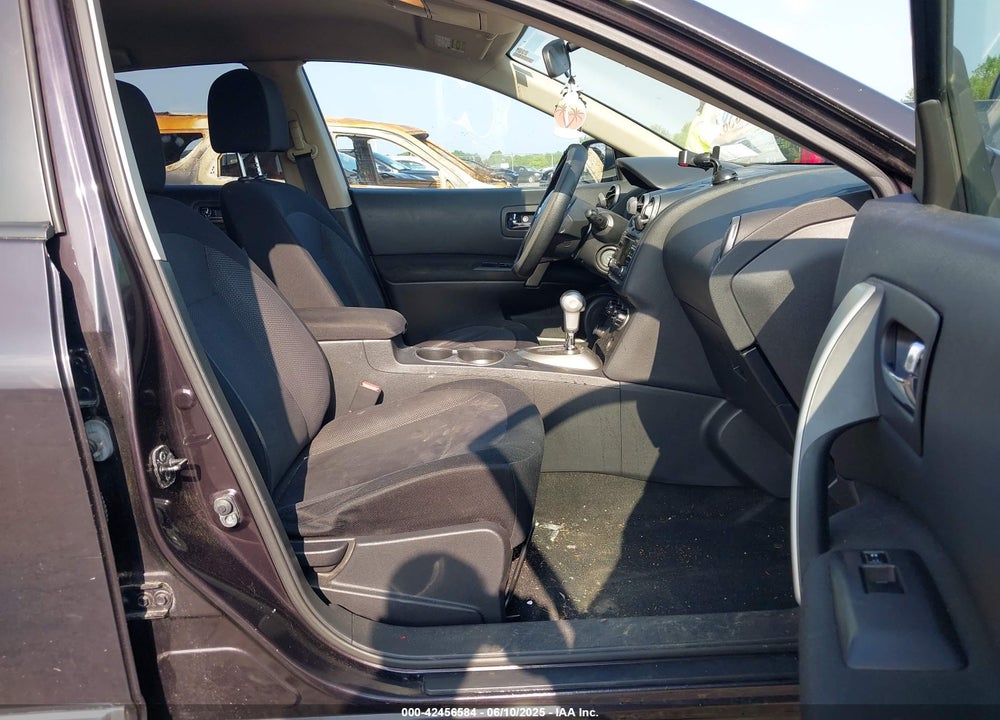 2013 NISSAN ROGUE VIN: JN8AS5MV9DW615638