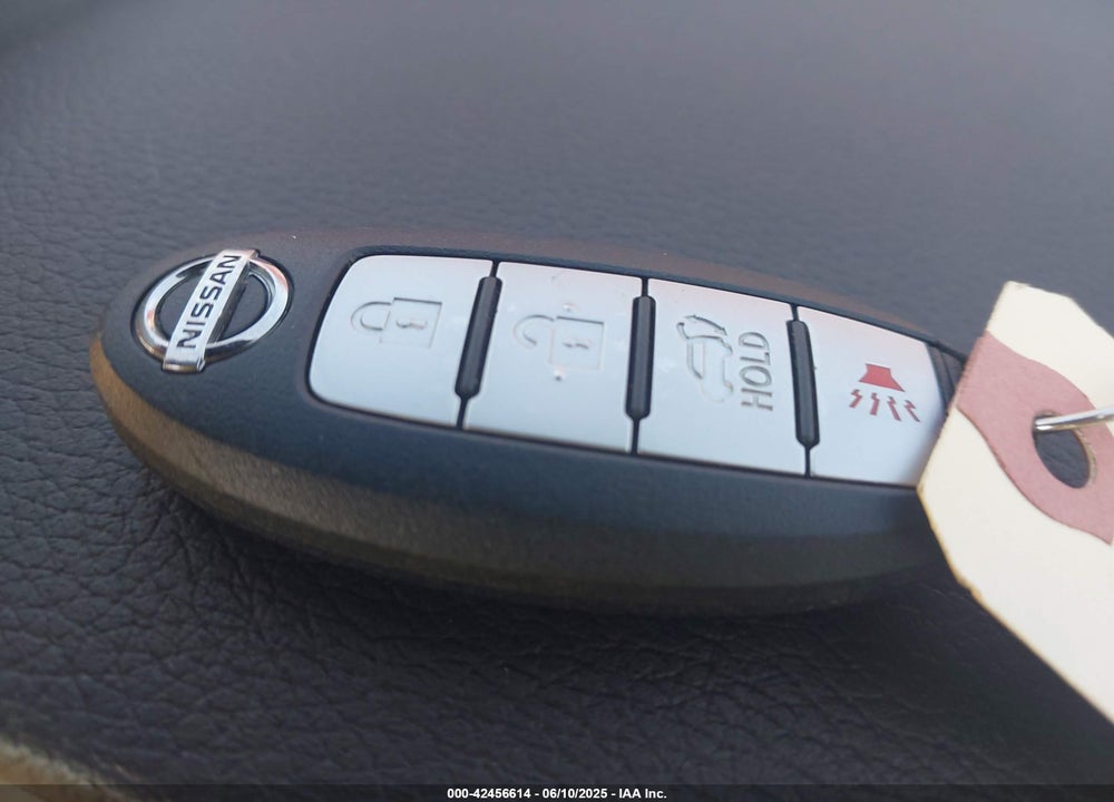 2015 NISSAN ROGUE VIN: 5N1AT2MV6FC824584
