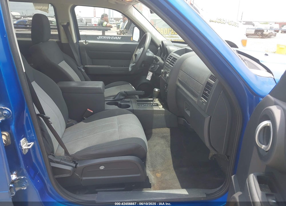 2008 DODGE NITRO VIN: 1D8GT28K08W107258
