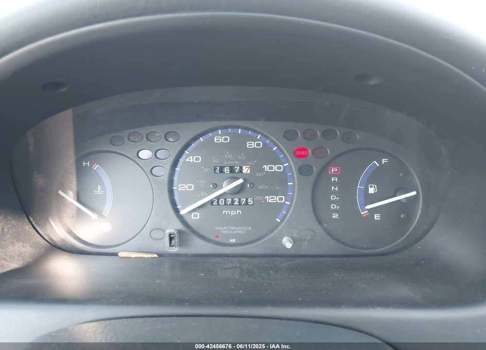 2000 HONDA CIVIC DX VIN: 2HGEJ644XYH107942