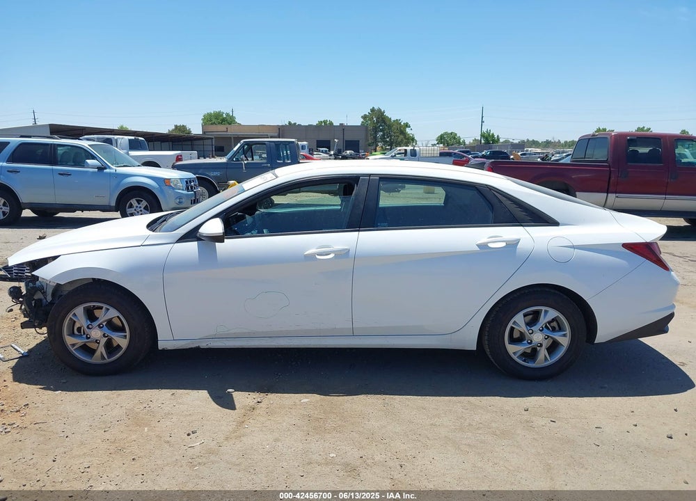 2023 HYUNDAI ELANTRA VIN: 5NPLL4AG0PH094997