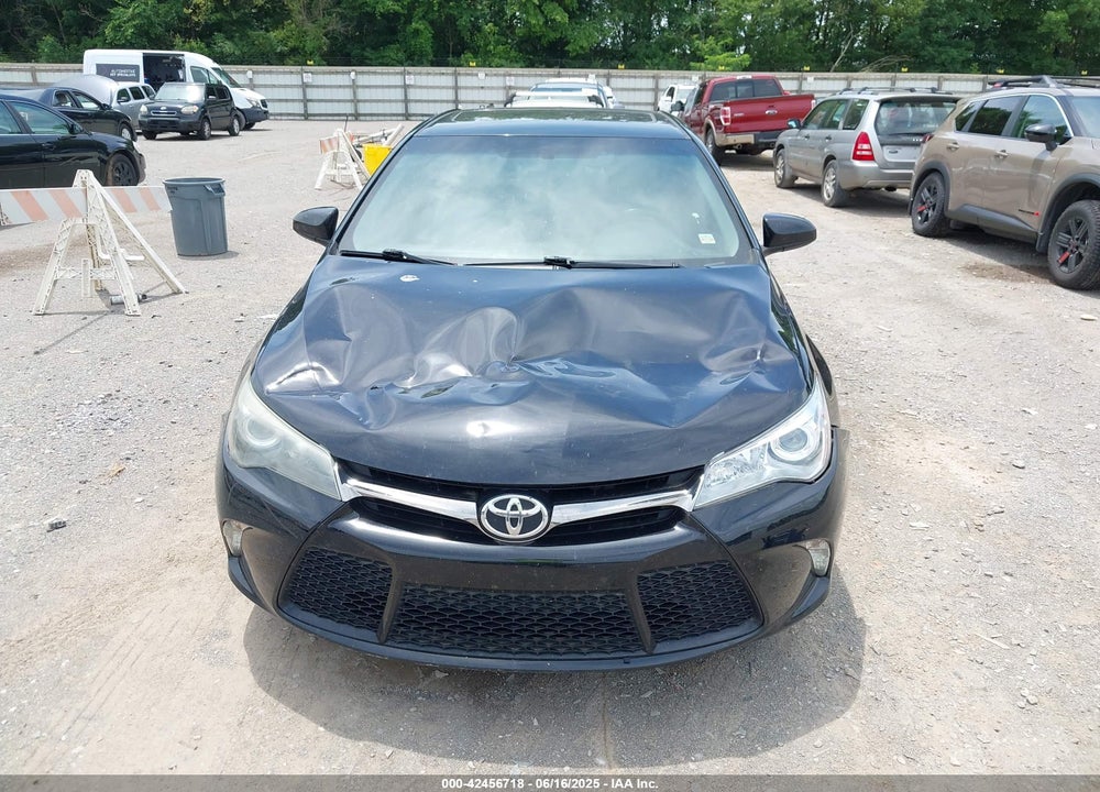 2015 TOYOTA CAMRY SE VIN: 4T1BF1FK7FU938855