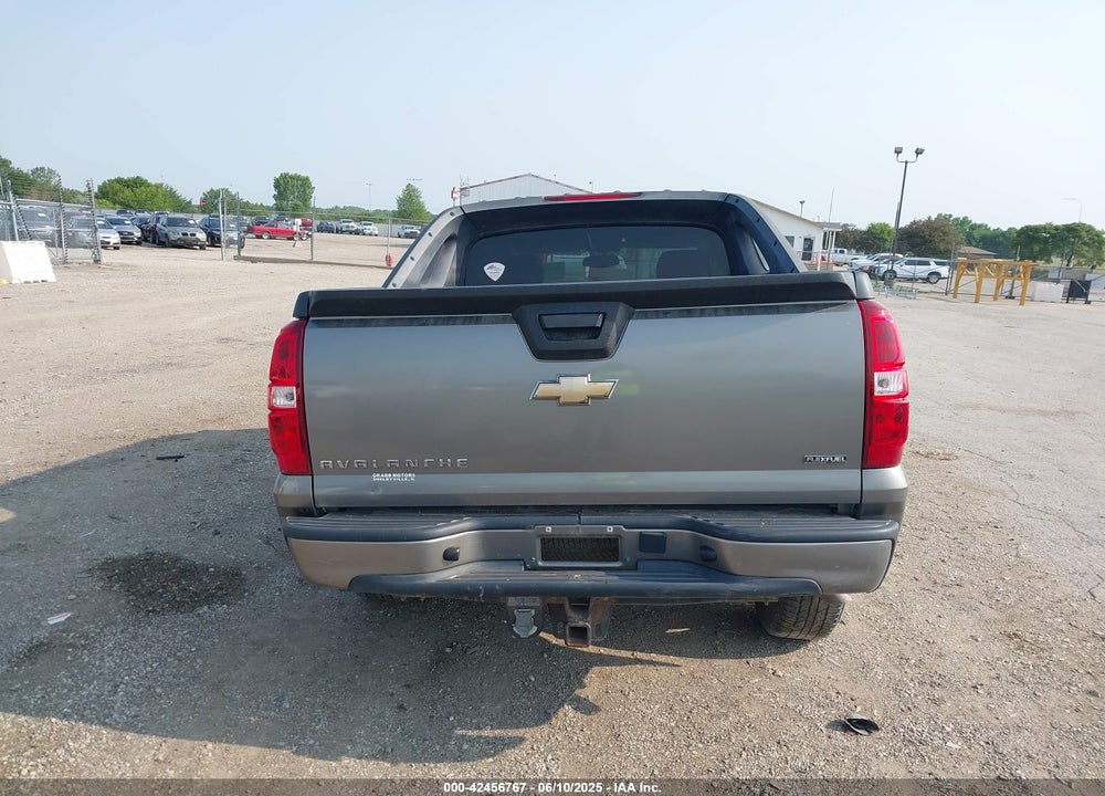 2008 CHEVROLET AVALANCHE 1500 VIN: 3GNEC12008G125899