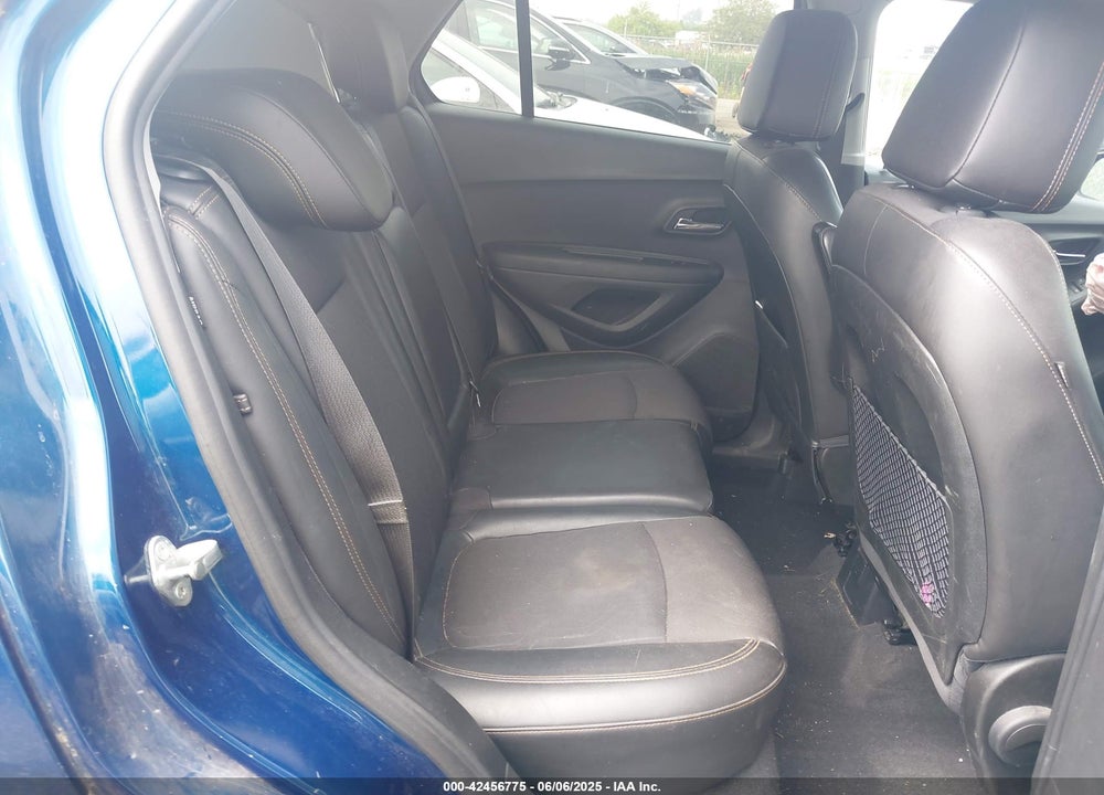 2019 CHEVROLET TRAX LT VIN: 3GNCJLSB2KL347160