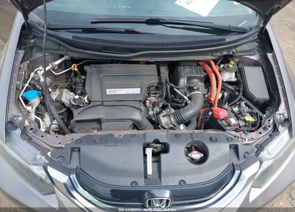 2014 HONDA CIVIC HYBRID VIN: 19XFB4F21EE000706