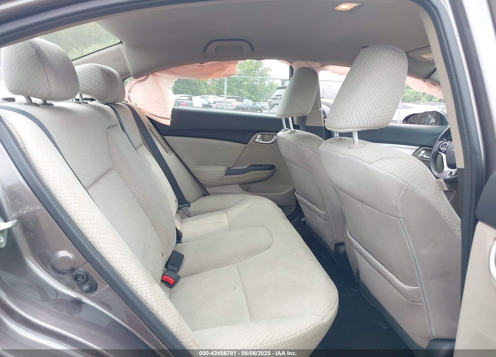 2014 HONDA CIVIC HYBRID VIN: 19XFB4F21EE000706