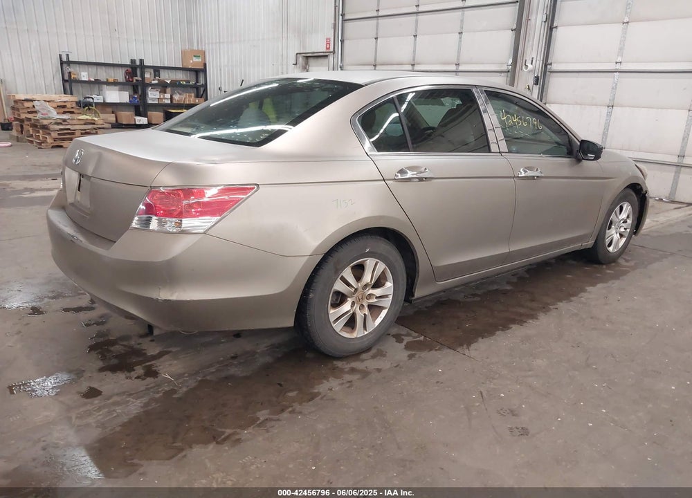 2008 HONDA ACCORD 2.4 LX-P VIN: 1HGCP26428A078656