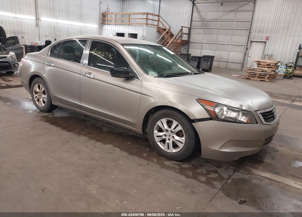 2008 HONDA ACCORD 2.4 LX-P VIN: 1HGCP26428A078656