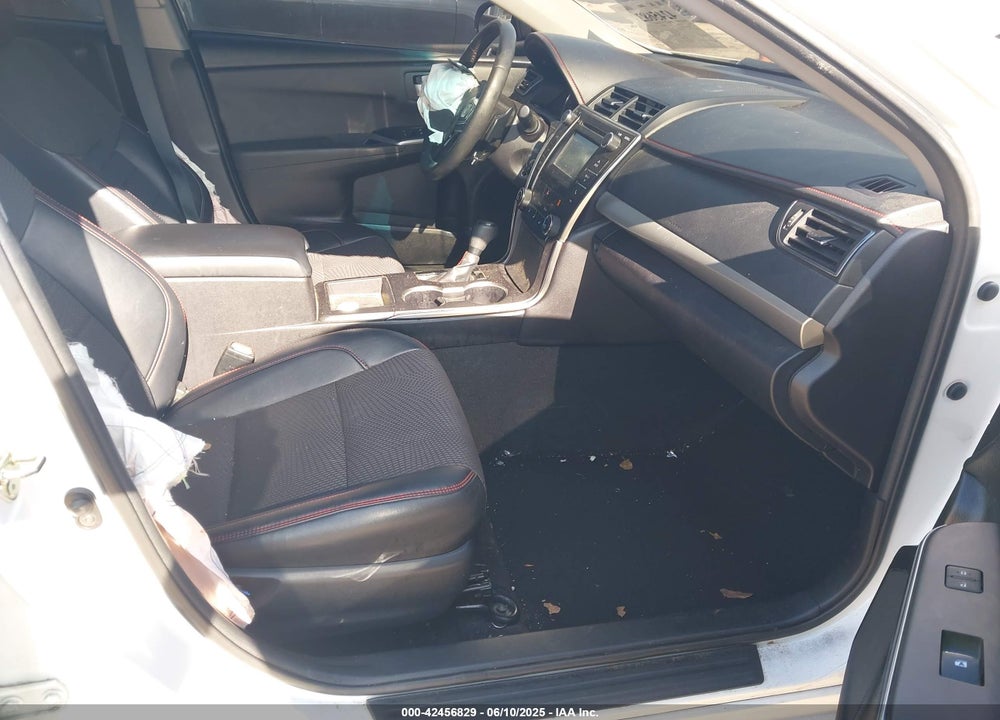 2016 TOYOTA CAMRY VIN: 4T1BF1FK5GU605961