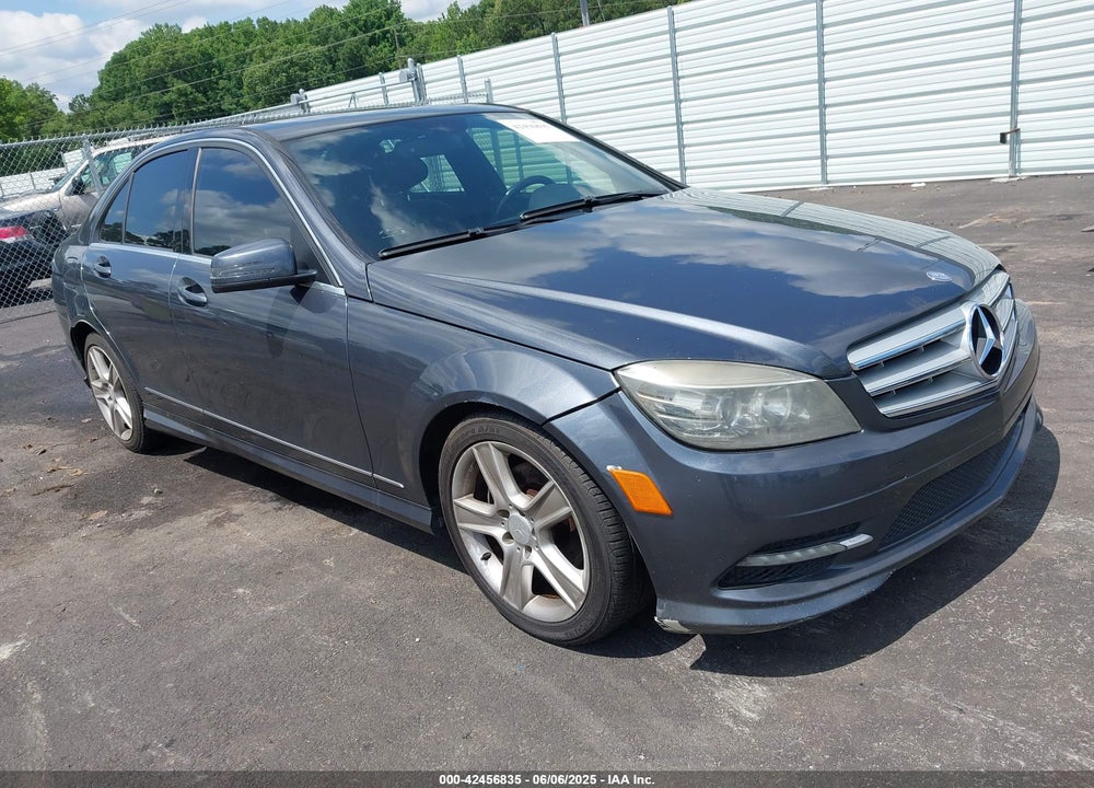 2011 MERCEDES-BENZ C 300 LUXURY 4MATIC/SPORT 4MATIC VIN: WDDGF8BB0BR143898