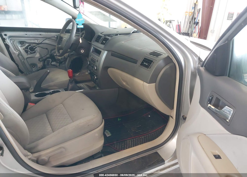 2010 FORD FUSION SE VIN: 3FAHP0HA9AR159540