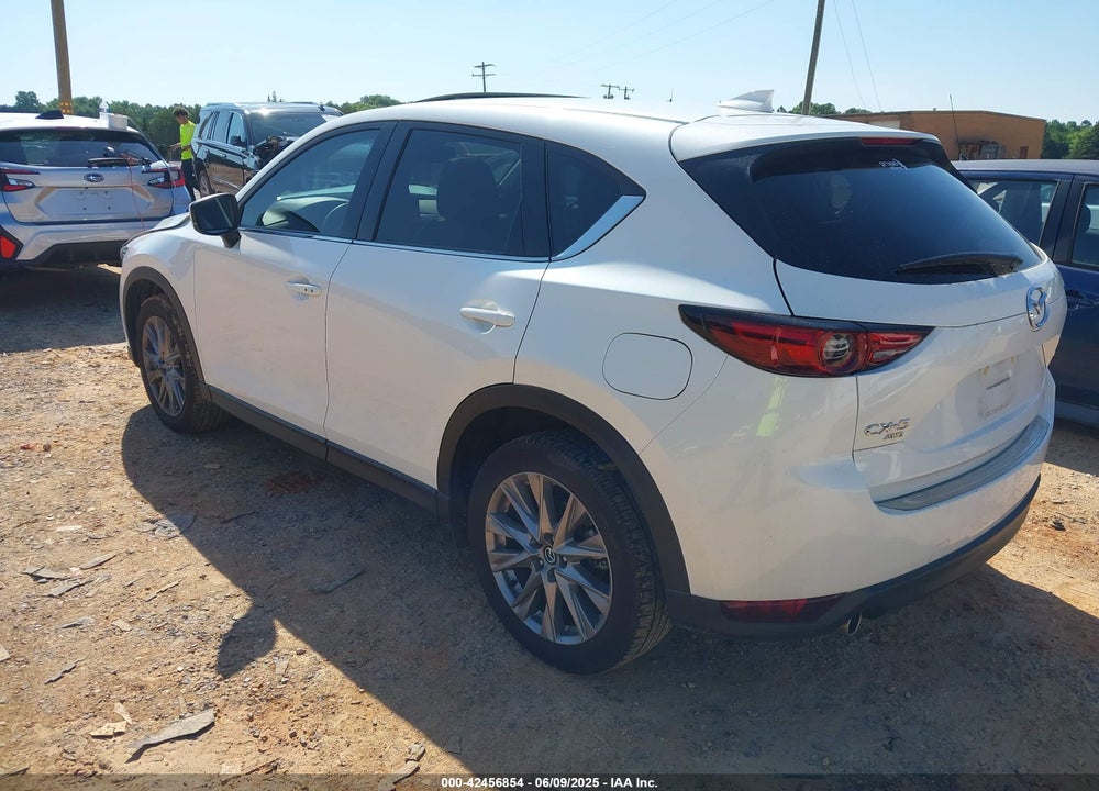 2021 MAZDA CX-5 VIN: JM3KFBDM3M0493752