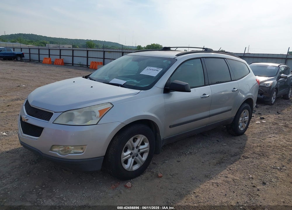 2011 CHEVROLET TRAVERSE LS VIN: 1GNKVFEDXBJ405280