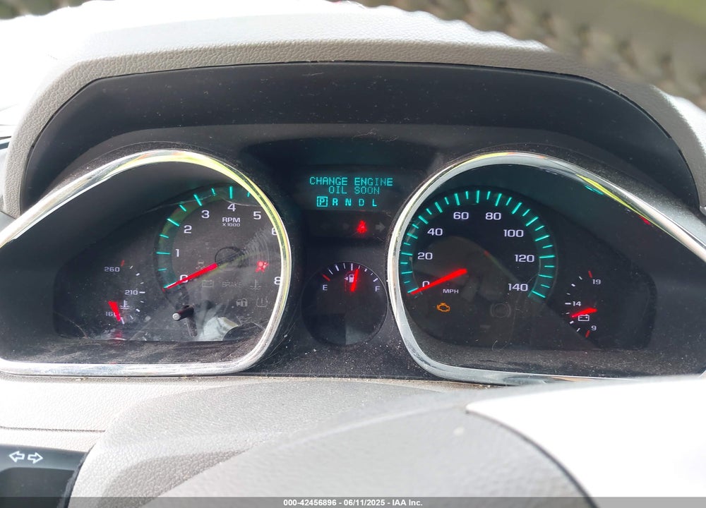 2011 CHEVROLET TRAVERSE LS VIN: 1GNKVFEDXBJ405280