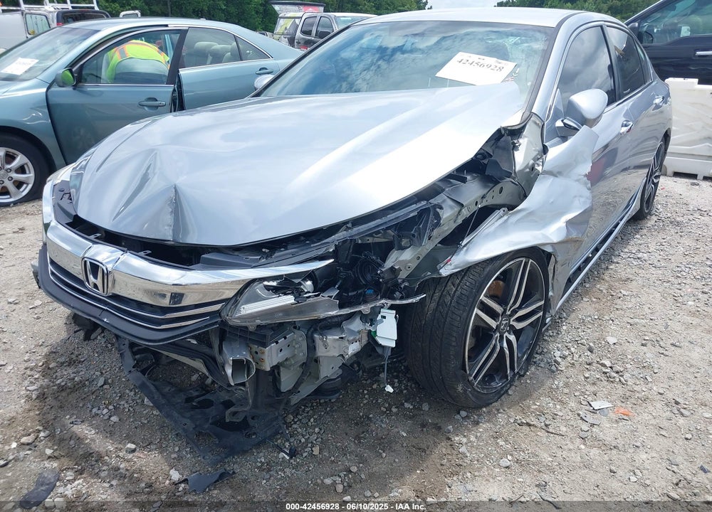 2017 HONDA ACCORD VIN: 1HGCR2F1XHA280578