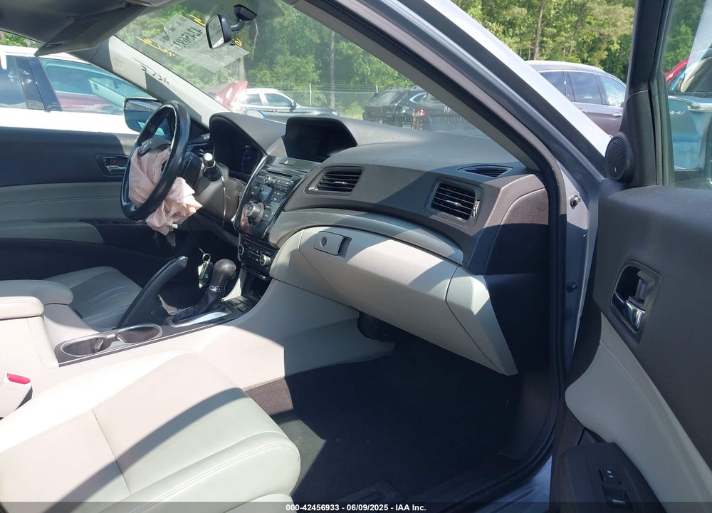 2018 ACURA ILX VIN: 19UDE2F36JA009895