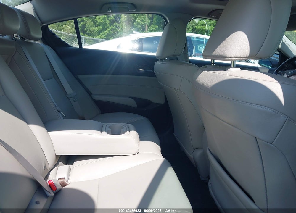 2018 ACURA ILX VIN: 19UDE2F36JA009895
