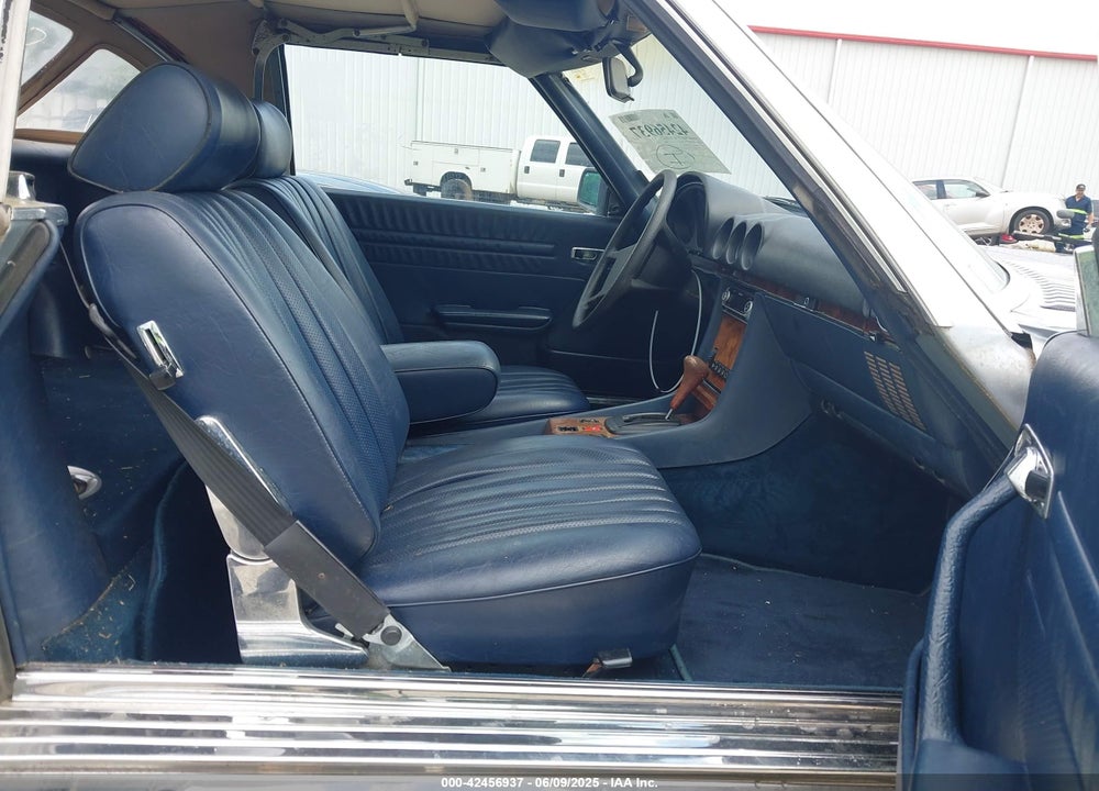 1984 MERCEDES-BENZ 380 SL VIN: WDBBA45A5EA014183