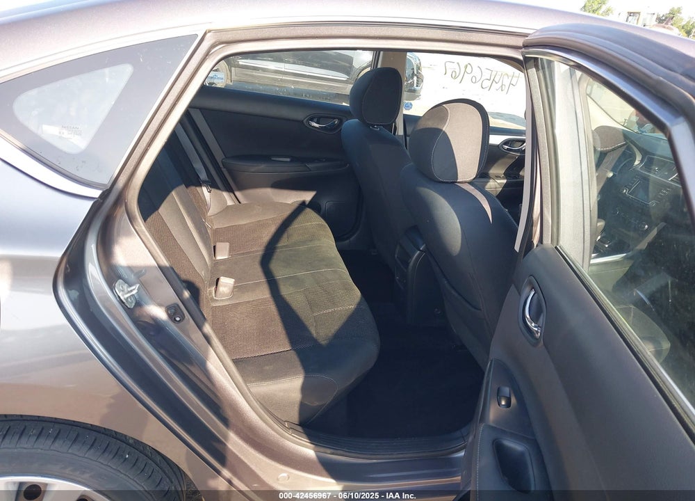 2018 NISSAN SENTRA VIN: 3N1AB7AP4JY334108