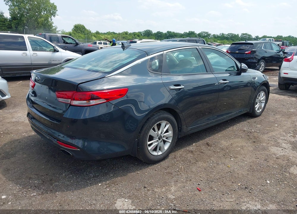 2016 KIA OPTIMA VIN: 5XXGT4L37GG087200