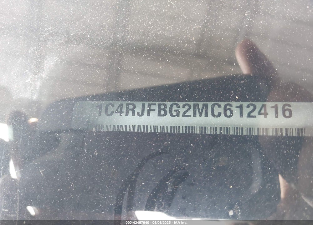 2021 JEEP GRAND CHEROKEE VIN: 1C4RJFBG2MC612416