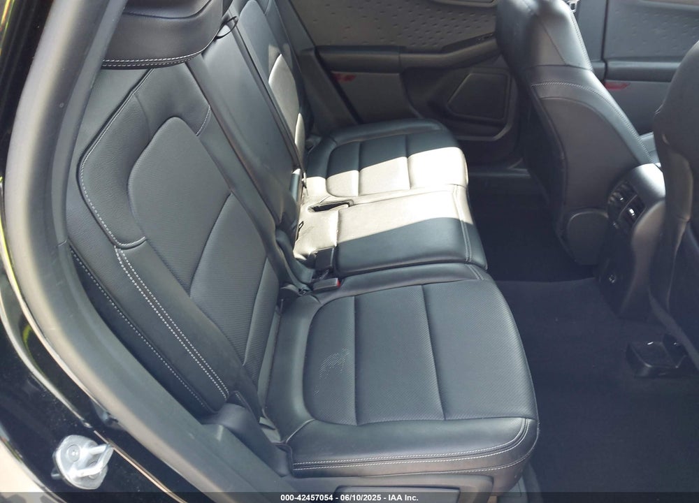 2020 FORD ESCAPE VIN: 1FMCU9J97LUC22398