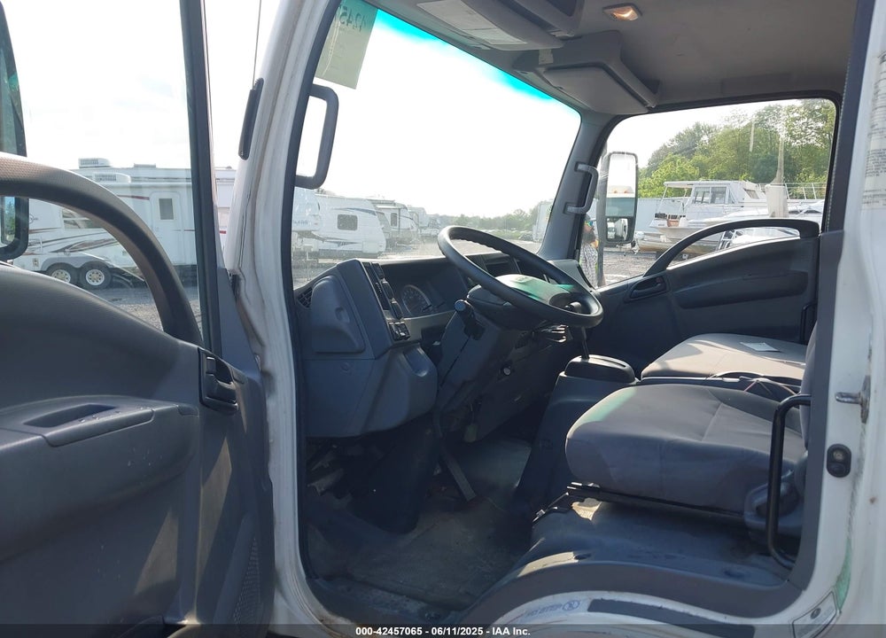 2016 ISUZU DSL REG AT VIN: JALE5W165G7902351