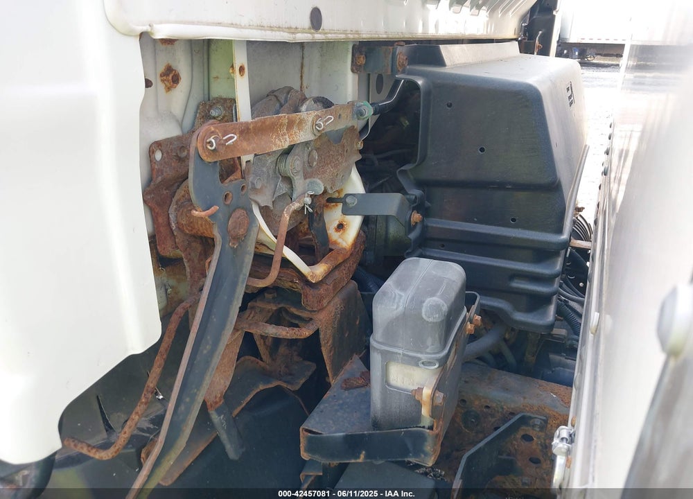 2018 ISUZU NQR VIN: JALE5W165J7900865