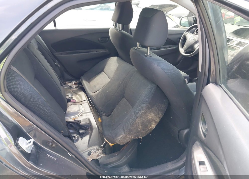 2012 TOYOTA YARIS VIN: JTDBT4K3XC1421138