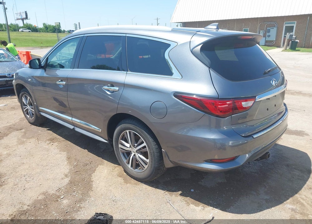 2017 INFINITI QX60 VIN: 5N1DL0MM2HC552319