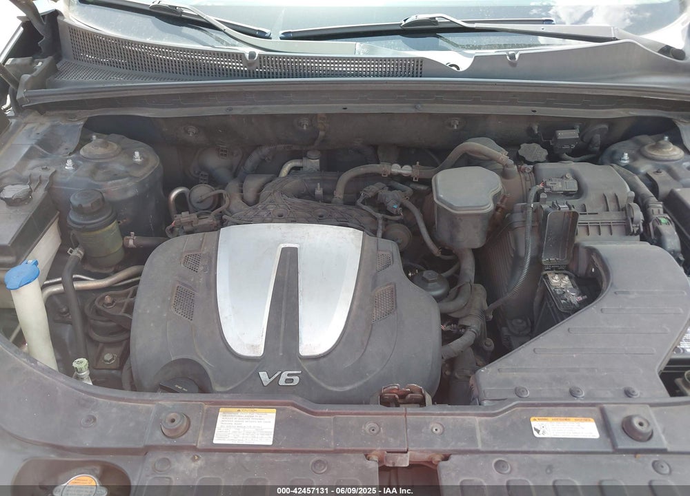 2011 KIA SORENTO LX V6 VIN: 5XYKT4A2XBG116603