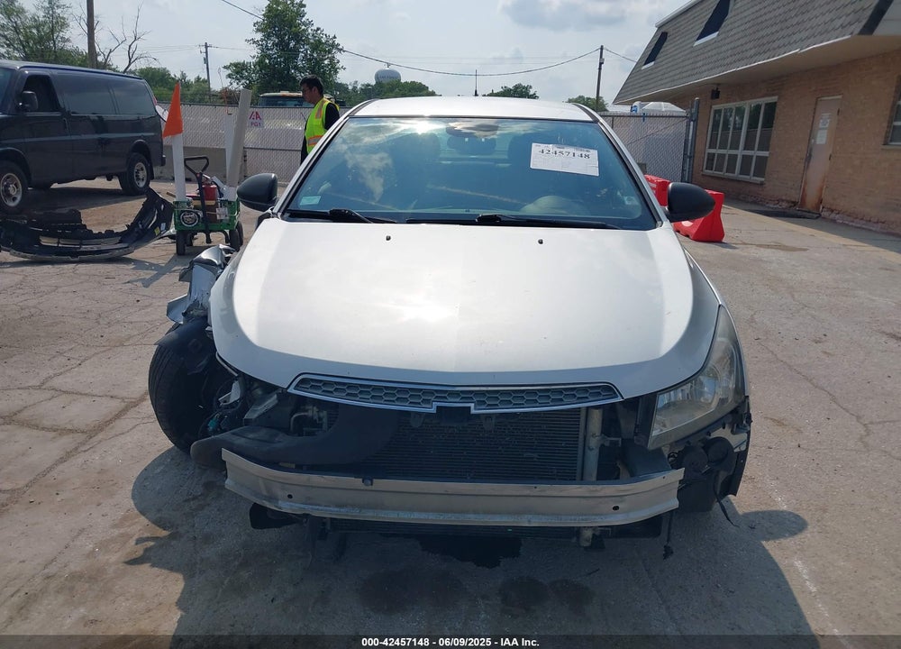 2014 CHEVROLET CRUZE VIN: 1G1PA5SH6E7225753