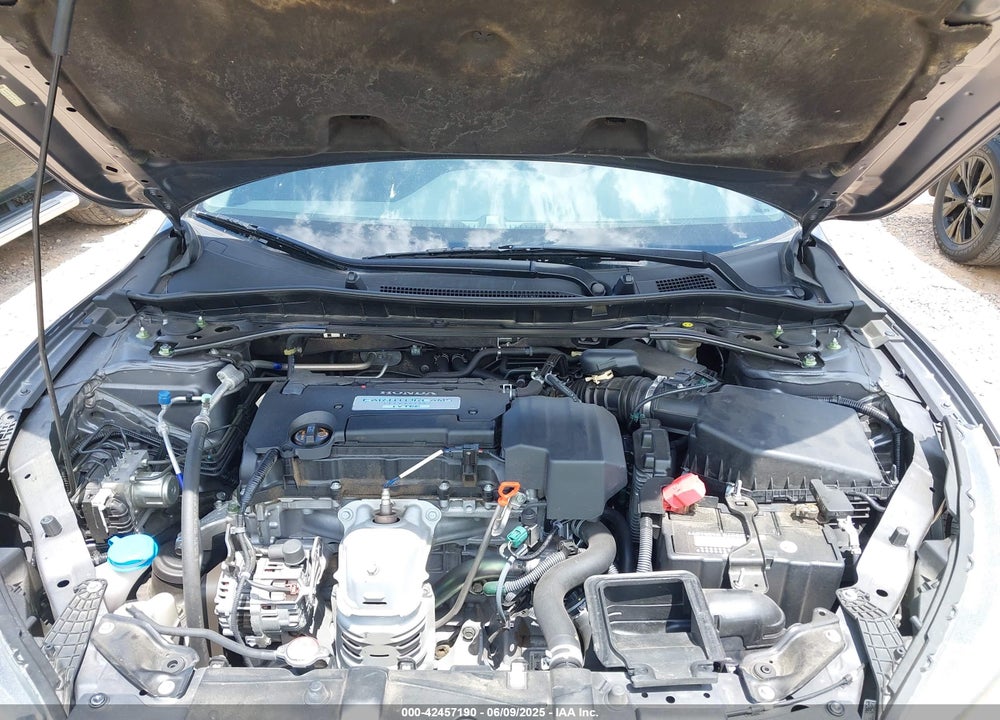 2013 HONDA ACCORD VIN: 1HGCR2F53DA279463