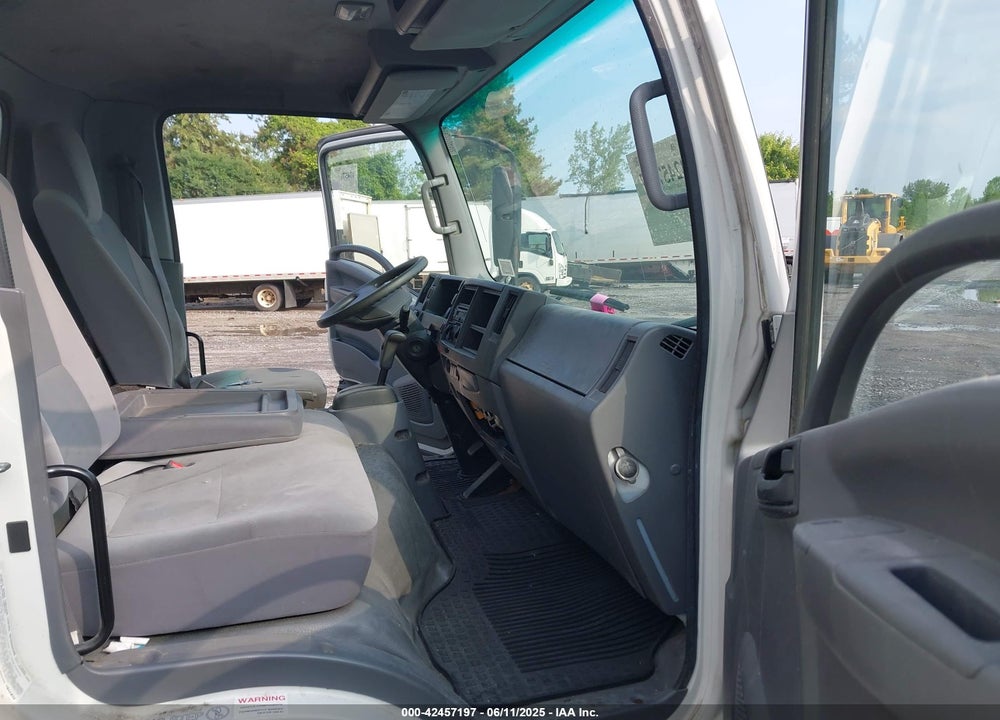 2016 ISUZU DSL REG AT VIN: JALE5W169G7902370